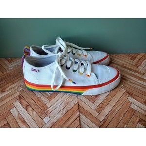 Volley Pride Deuce Low Sneaker Rainbow Canvas Unisex Mens 7 Womens 9